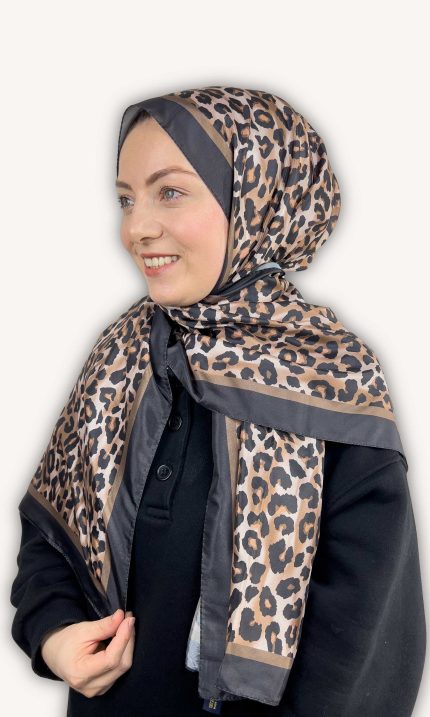 Leopar Vual İpek Şal Kahverengi